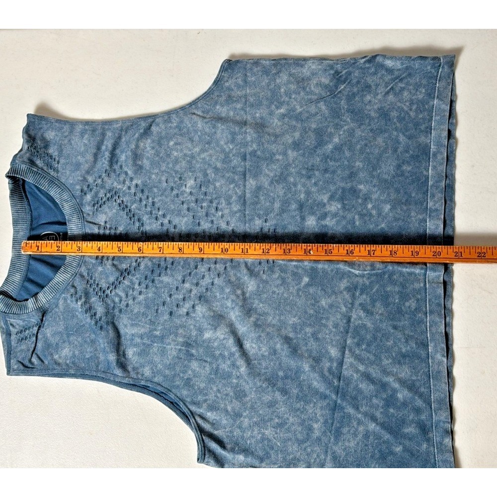 Sage Collective Women Blue Acid Wash Cutout Tank Workout Athleisure Size L - Picture 8 of 12